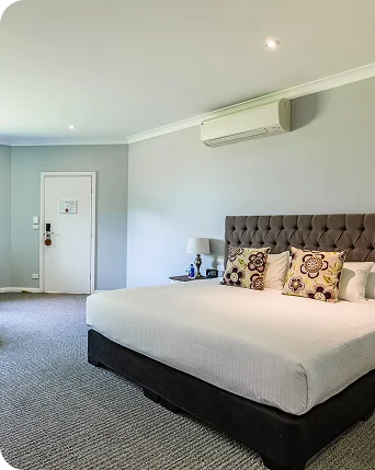King-Spa-Room